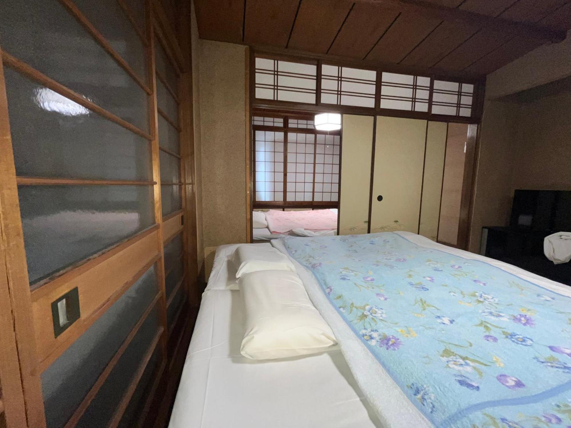 Namba Central Traditional Japanese House Ōsaka Exterior foto
